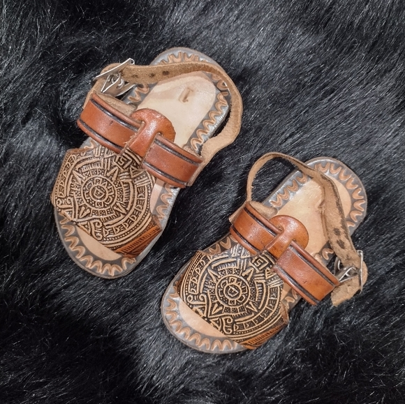 Mexican Genuine Leather Aztec Folk Baby Sandals - Picture 1 of 5